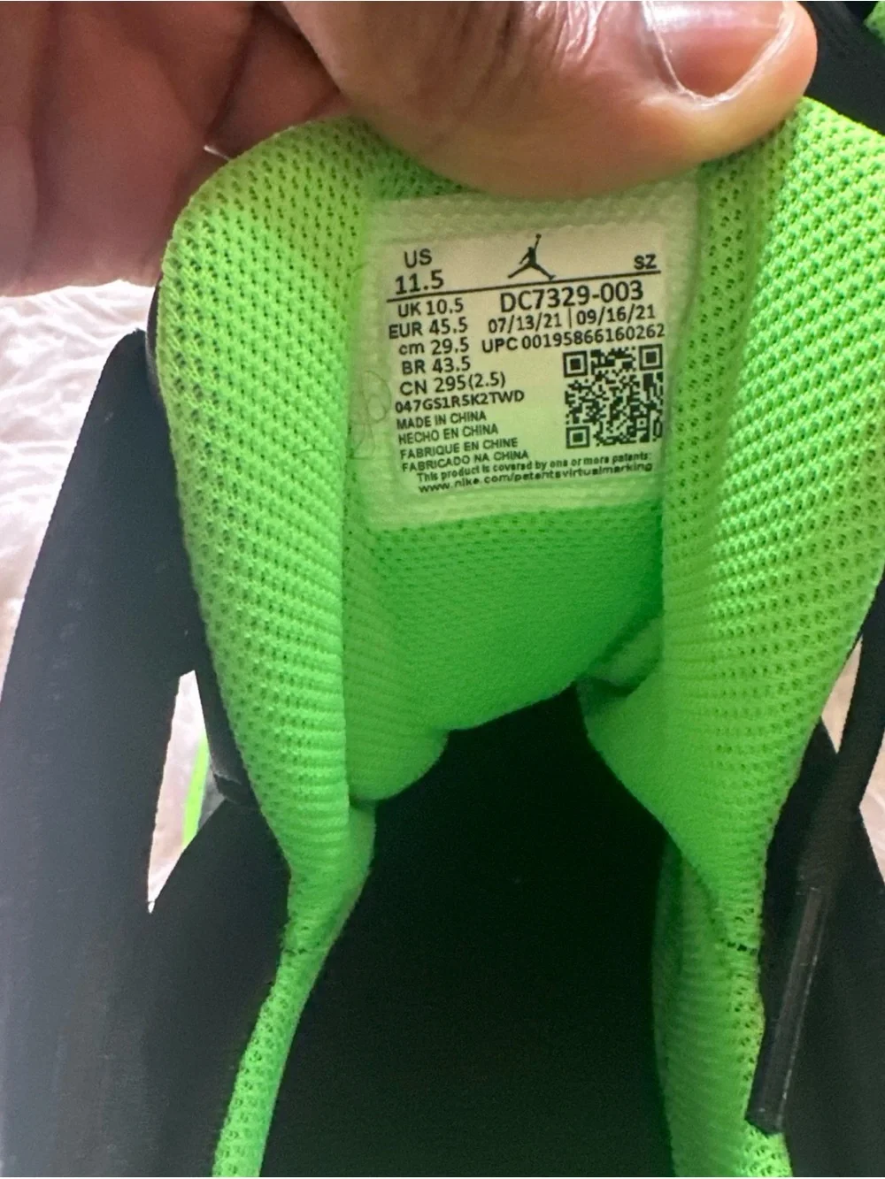 Jordan Flight Club '91 - Black/Green Strike